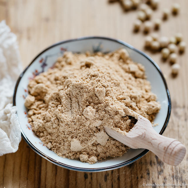 Homemade Kinako Roasted Soybean Flour
