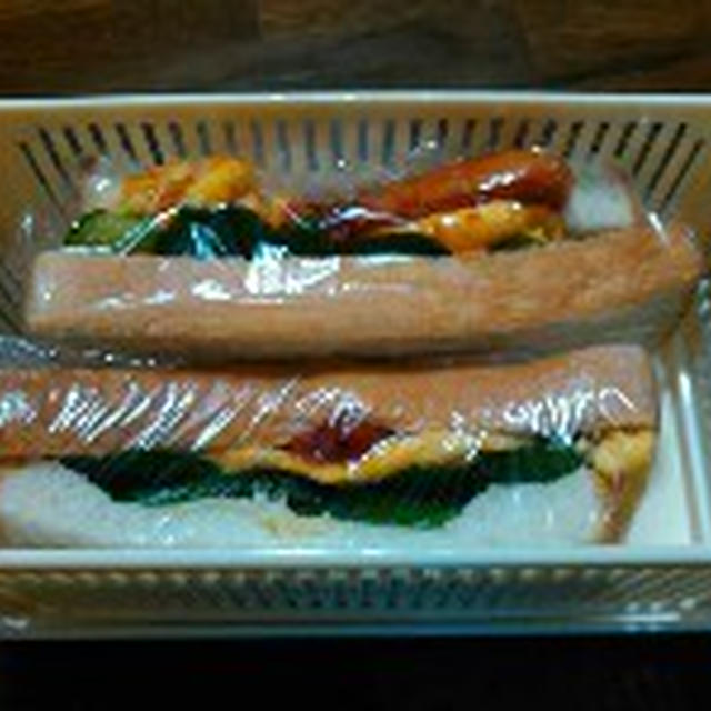 サンドイッチのお弁当