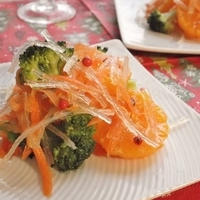 キラキラ☆クリスマスカラーのさっぱりサラダ☆スパイス大使☆