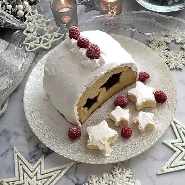 暮らしニスタpick up!に掲載～♪パンで作るクリスマスケーキ