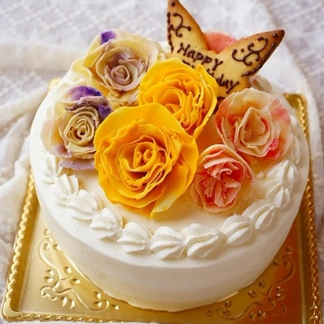 チョコで作ったお花のバースデーケーキ