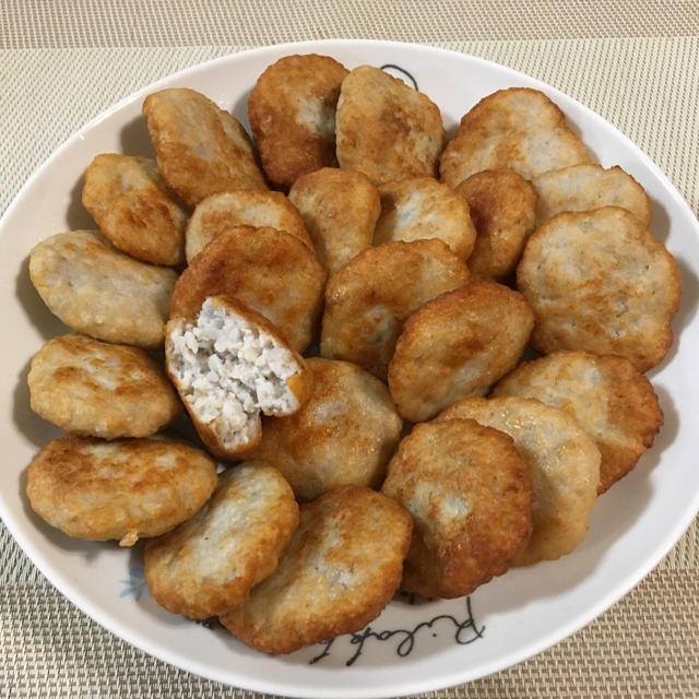 レンコンつみれ揚げ♪ 大根とねじりこんにゃくとちくわの煮物♪