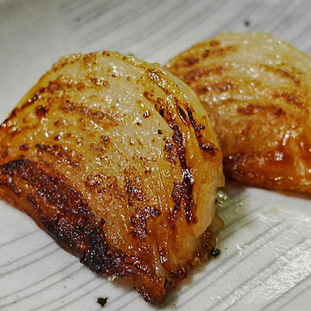 焼くだけなのにチョー美味い！新玉ねぎ焼き