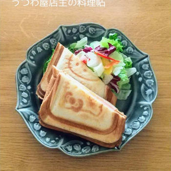 キティちゃんのホットサンド