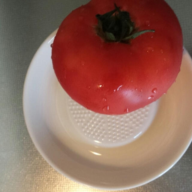 【秘密の悪女キッチン】：トマトの冷製パスタ