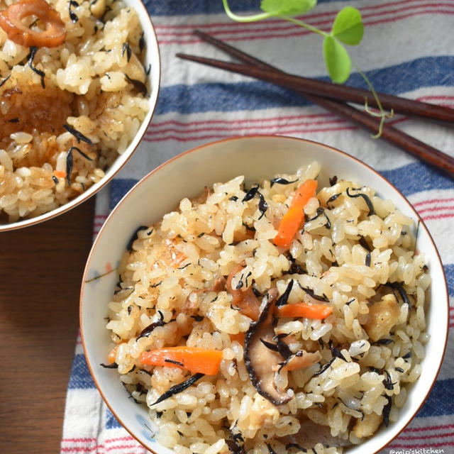 【リメイク】抱えて食べたい♡ひじきの煮物de梅炊き込みご飯♡レシピあり♡