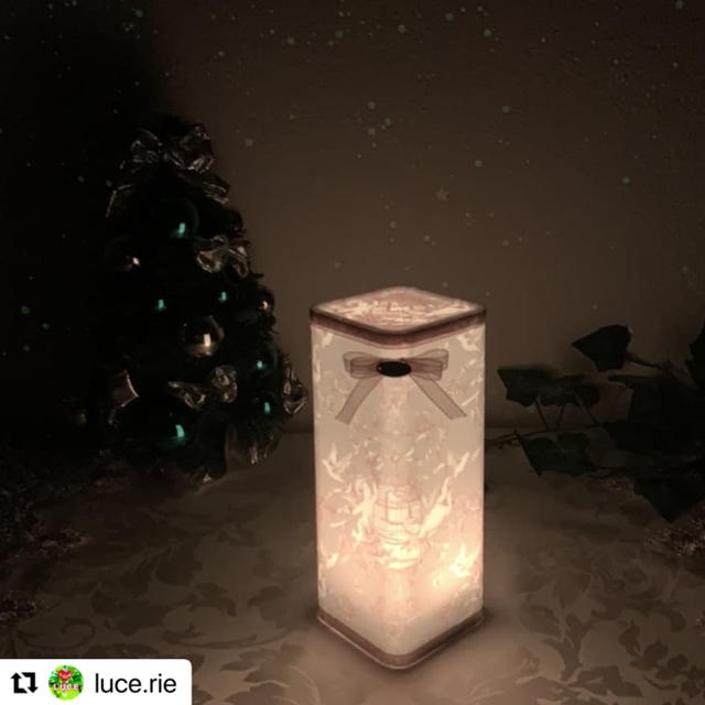 テーブルライト♡コンテスト一位rie先生作品トワルドカフェミナを生かしてくださり感謝...