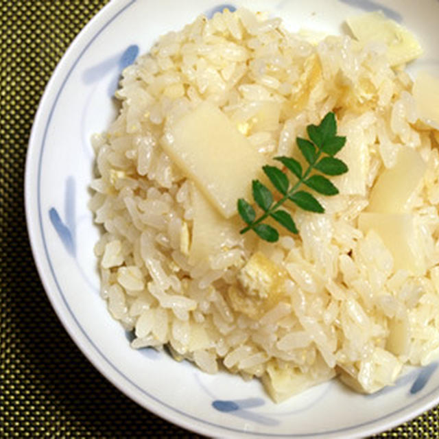 たけのこご飯はシンプルに～