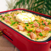 鰹節とカマンベールのホットプレートパエリア
