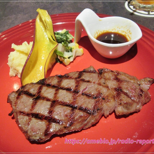 常陸牛と茨城食材・旬のフルーツパンケーキ「クックバーントウキョウ」@日比谷OKUROJI