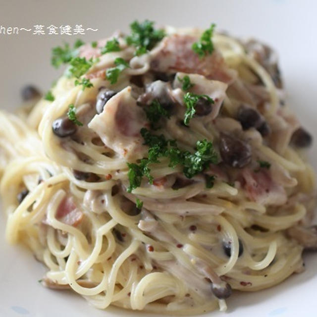 今日のお昼ごはん【ぶなしめじとベーコンのクリームパスタ】＆コーヒーが届きました＼(*^O^*)／