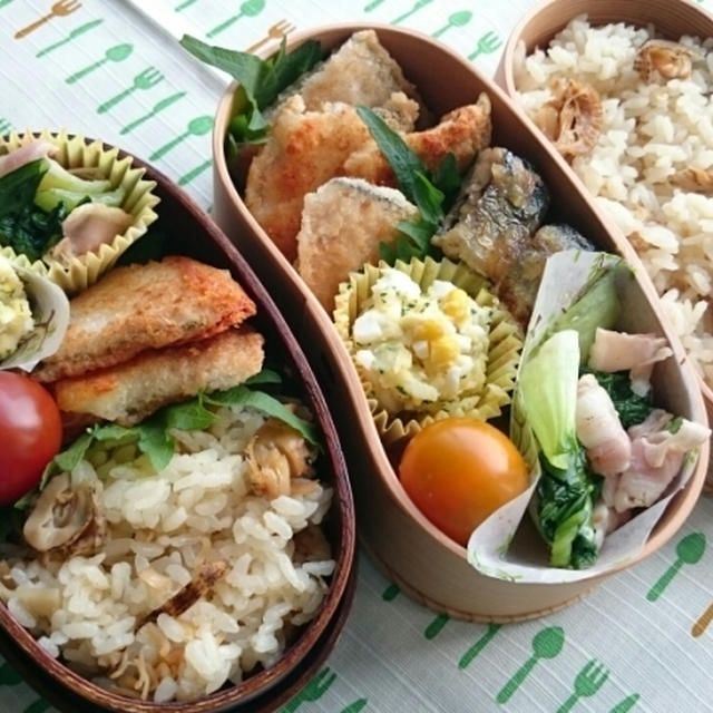 ホタテご飯と鮭のフライ弁当