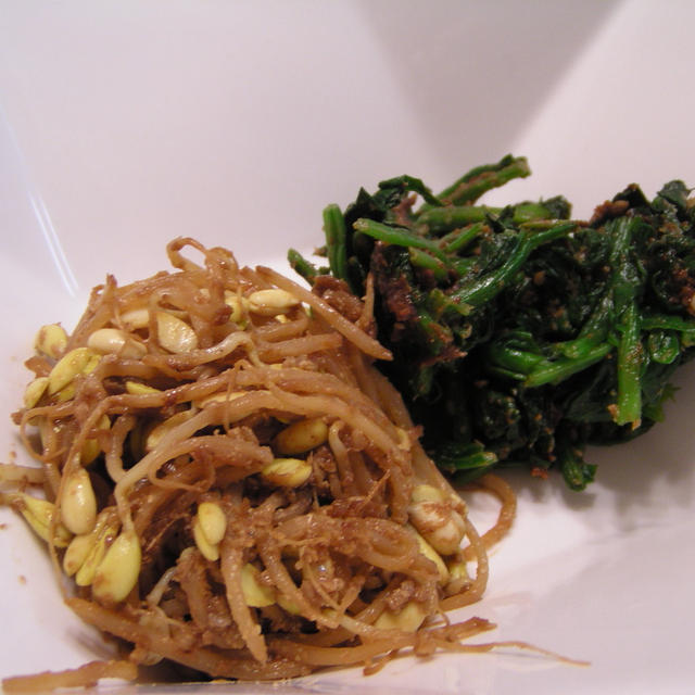 大豆モヤシとほうれん草の味噌ナムル