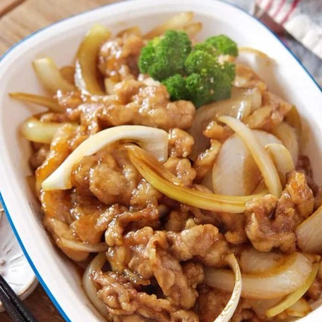 これだけで大満足！「豚こま肉×玉ねぎ」炒めバリエ5選
