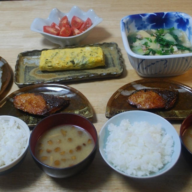 昨夜は白菜と揚げの炊いたのなど～！