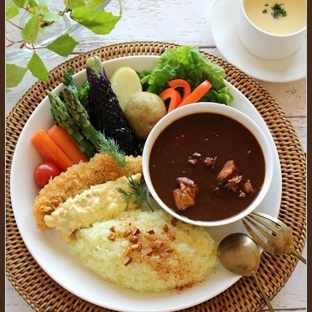 チキンカレーでワンプレート♪