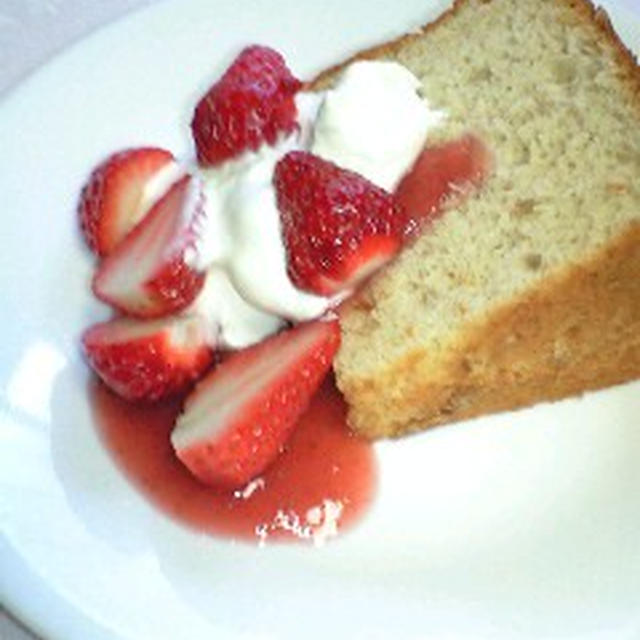 いちごシフォンケーキ（２）