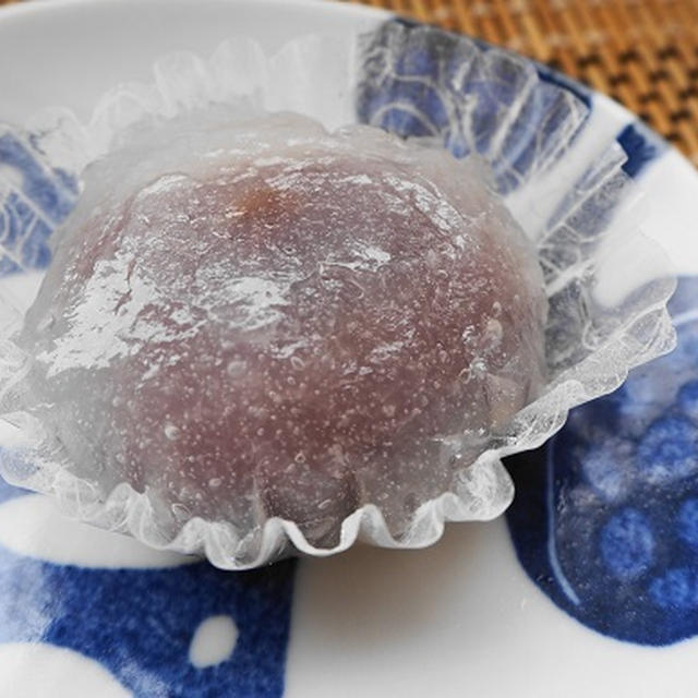 セブン「冷やし葛まんじゅう」秋でも美味しく