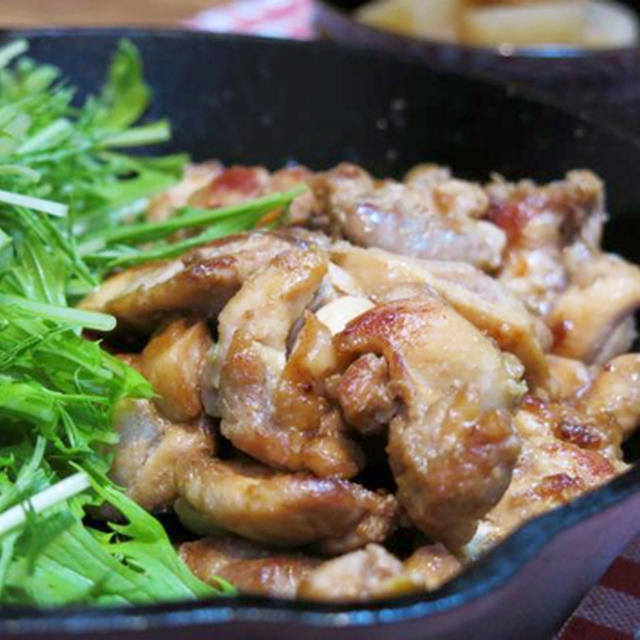 今日の晩ご飯/スキレットで作る、手間無し簡単！ご飯がすすむ「鶏もも肉のマヨ焼き」