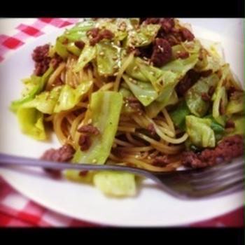 ♡キャベツとひき肉のパスタ