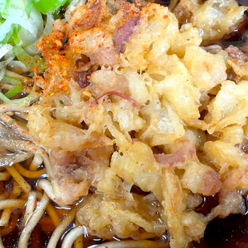 立ち蕎麦行脚「天亀そば神田店のげそ天そば」