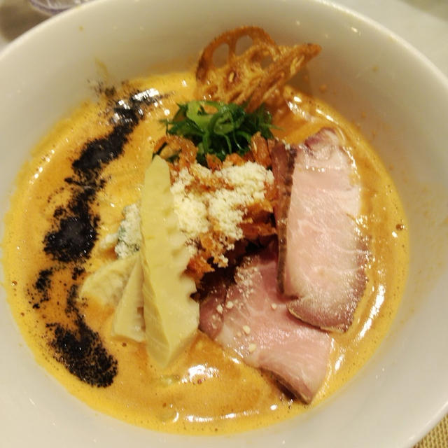人気のラーメン屋さん♪
