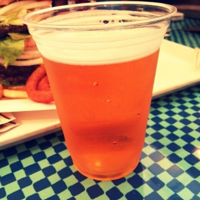 駆けつけ1杯ｸｩｰｯ!!”(*>∀<)o(酒)"