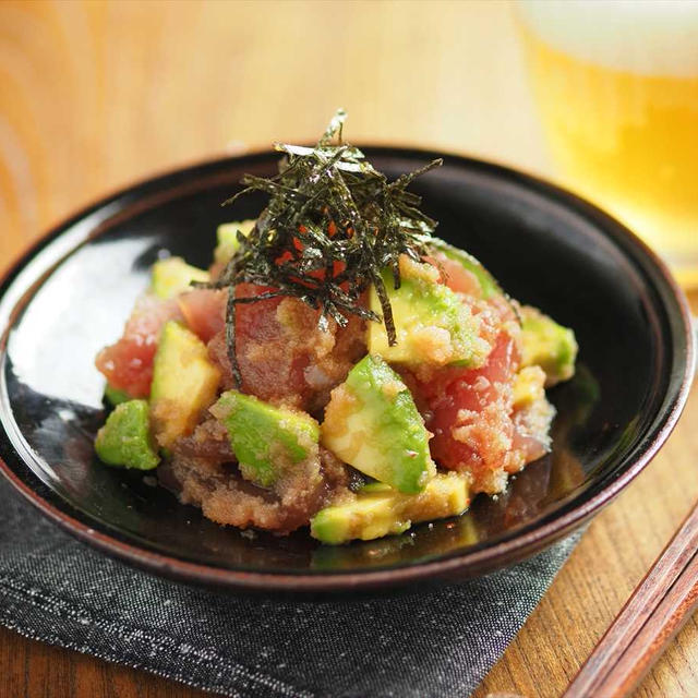 男の簡単マッスル飯、マグロとアボカドの辛子明太子和え、『ゴルフダイジェスト・オンライン BRUDER連載』