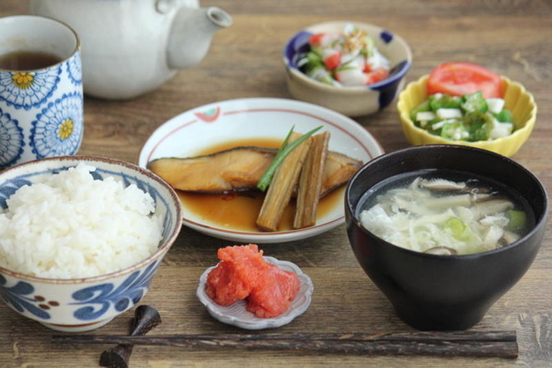 煮魚はポイントを押さえればとっても簡単！銀だらの煮付献立