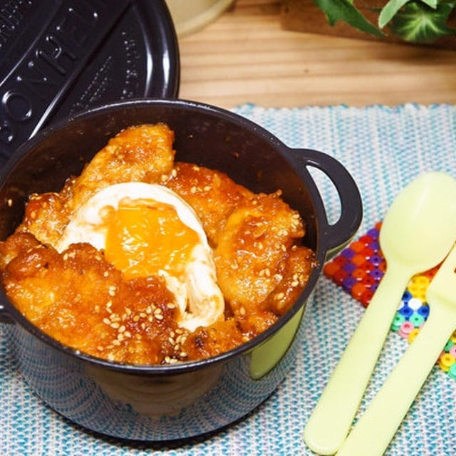 辛さ控えめで食べやすい！鶏胸肉のヤンニョムチキン風