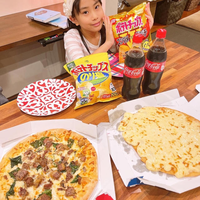 今日は映画パーティーで〜す！！