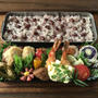 お弁当（お赤飯）