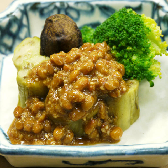 納豆ごま香味だれ、ハギの炙り焼き、さつまいもマリネ。の晩ご飯。