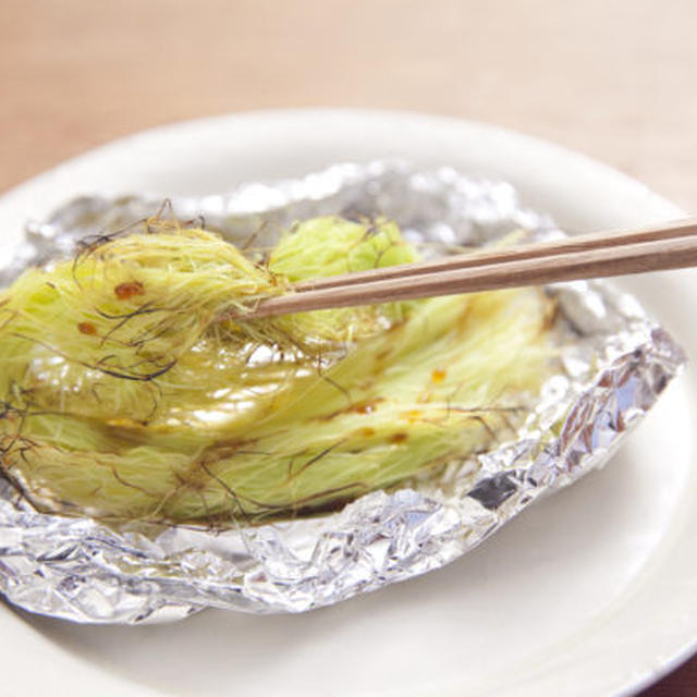 ヤングコーンのヒゲのホイル焼き
