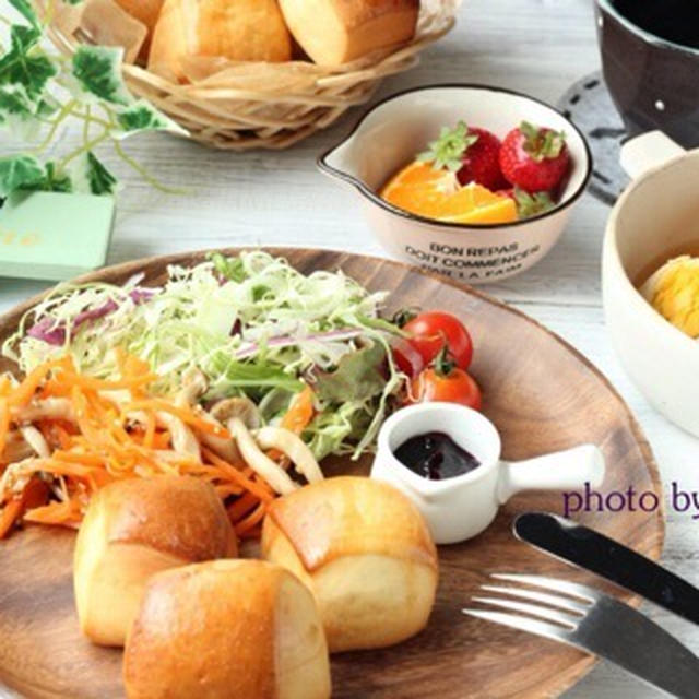 昼カフェ★練乳ミルクパンでブランチ(レシピ）大雪じゃん