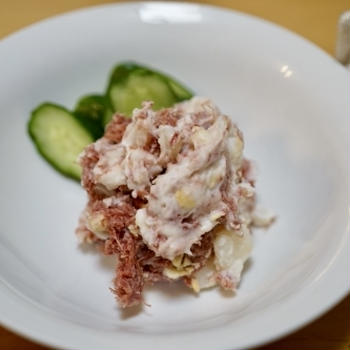 コンビーフポテサラ☆