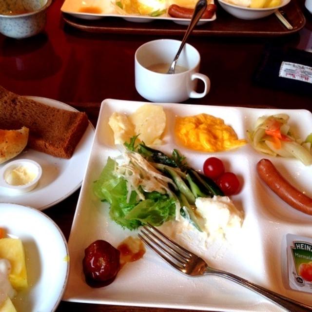 ホテルの朝食♪