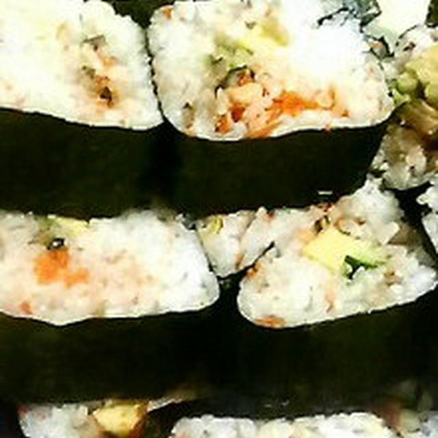 晩ごはん(太巻き)