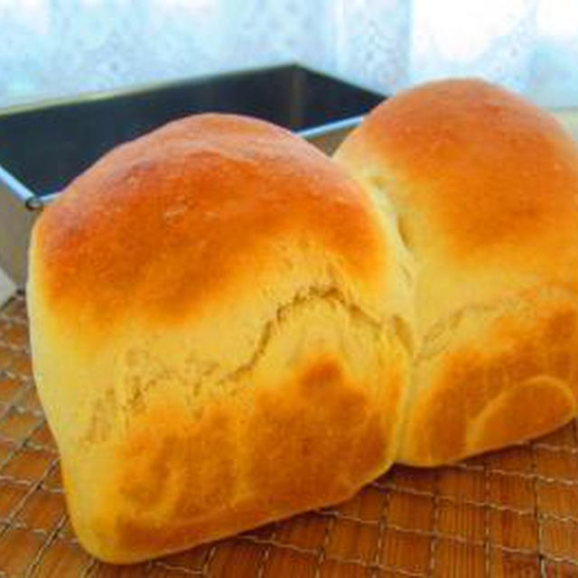 ﾐﾆ食ﾊﾟﾝでまぐろのｱﾗ煮ﾁｰｽﾞﾄｰｽﾄ♪ﾚｰｽﾞﾝｸﾙﾐﾊﾟﾝ♪