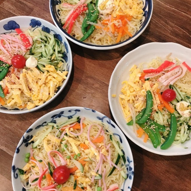 お久しぶりの冷やし中華♡きょうは家族のお出かけデー！