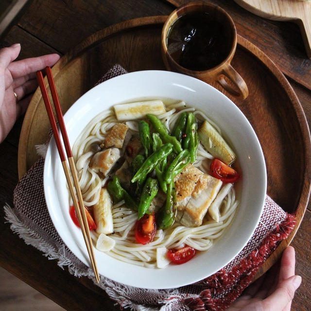 カラダにしみる温かうどん（レシピあり）
