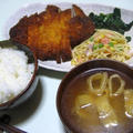 ボリューム満点！やわらかムネ肉のチキンカツ。