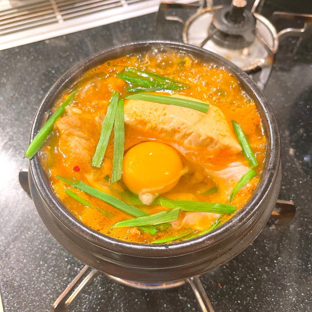 ランチは激アツスンドゥブです！！