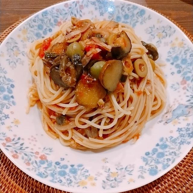 最近のパスタいろいろ（納豆明太・ナスとひき肉・ナスベーコン入りプッタネスカ）