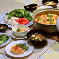 土鍋で蒸し寿司、　　　　　　小松菜とササミの山葵サラダ