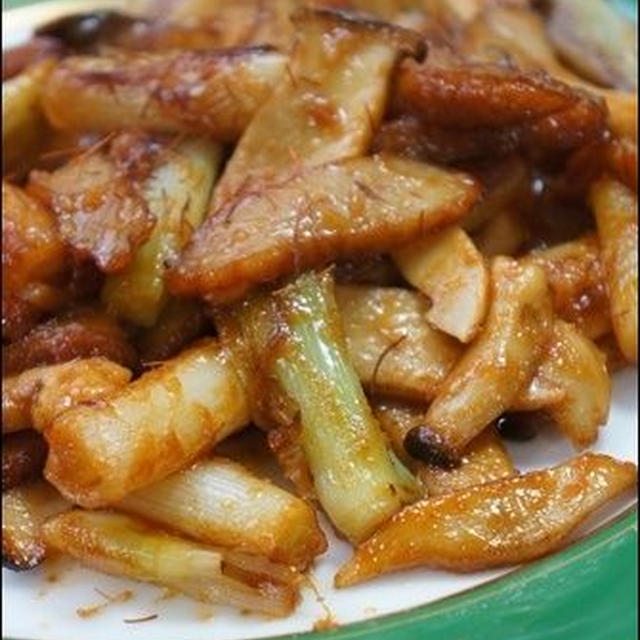 風邪対策に長ネギレシピ。【長ネギとエリンギのコチジャン炒め】