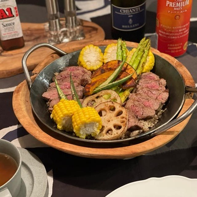 turkでお部屋キャンプ風のわんぱく夜ごはん