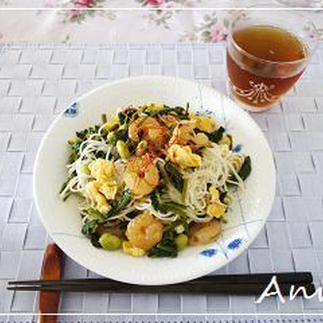 ☆枝豆＆海老の焼きビーフン☆