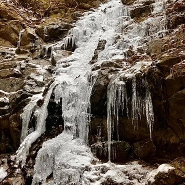 氷瀑を見に金剛山