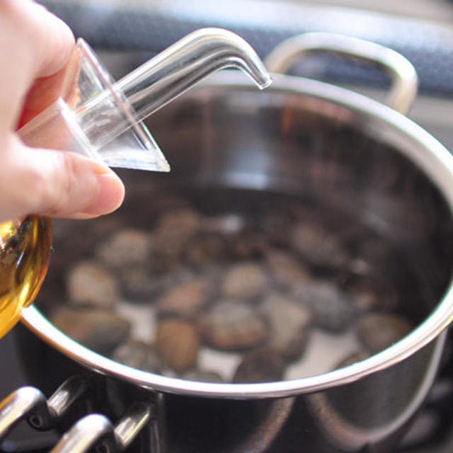 あさりの味噌汁＋酢でカルシウムアップ！「酢入りあさりの味噌汁」の作り方